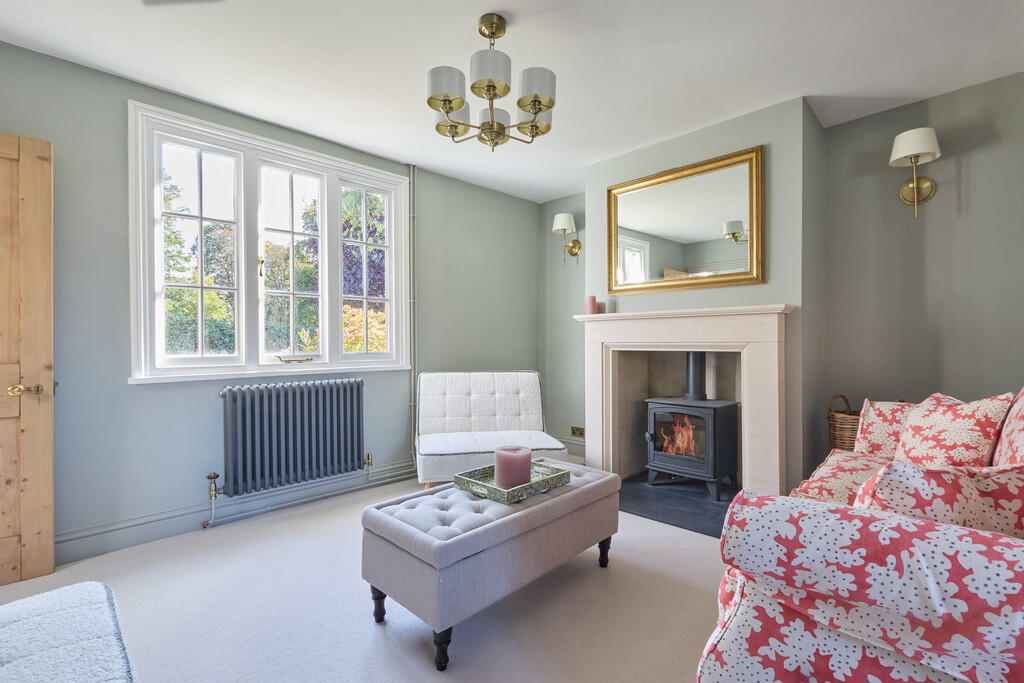 27 New Street 240...