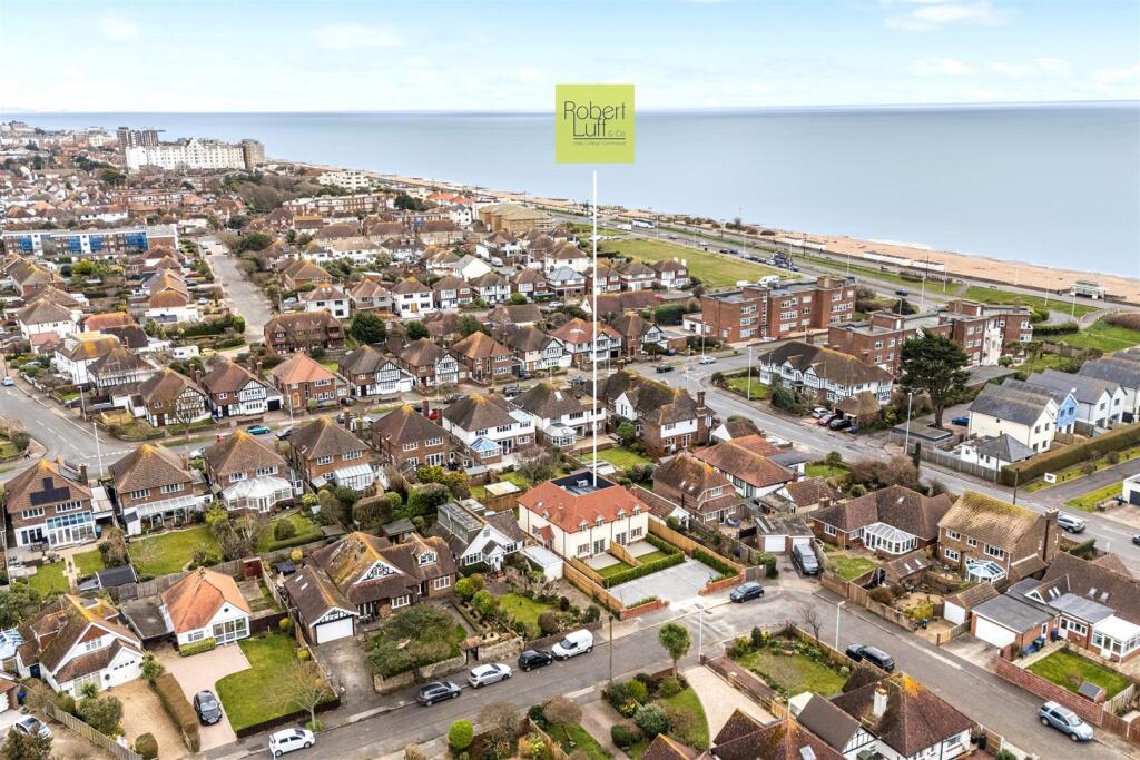 East Avenue, 6a-029.jpg