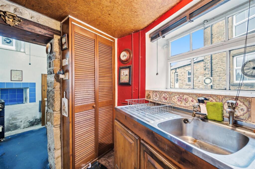 Saxton Mee Ashleigh Cottage 0020.jpg