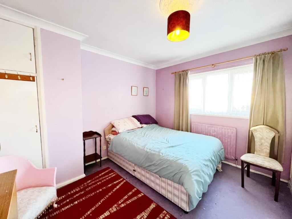 Bedroom 2.jpg