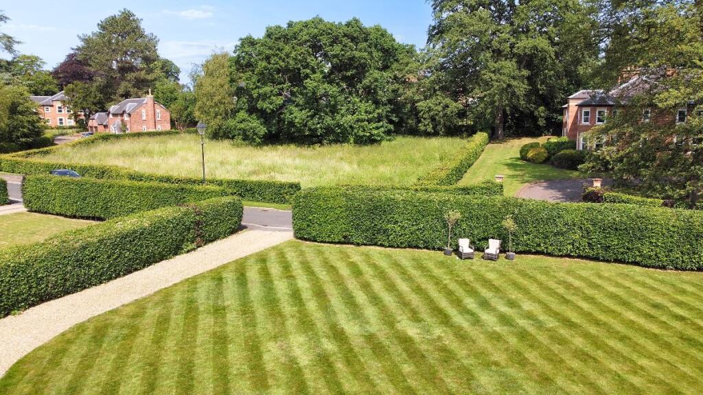 Elevated Front Garden