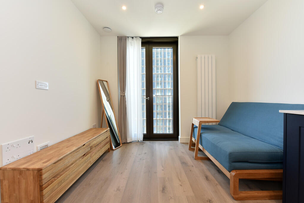 1407 Menara Point...