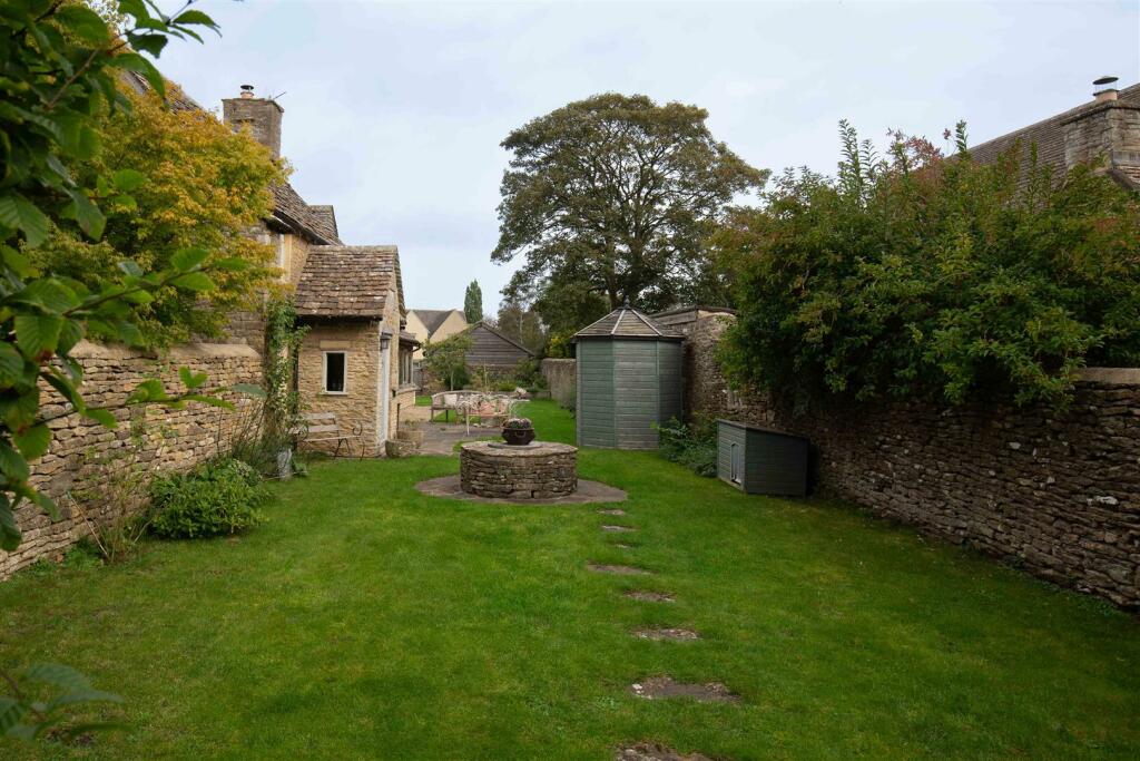 (Web)AveryCottage32-8981.jpg