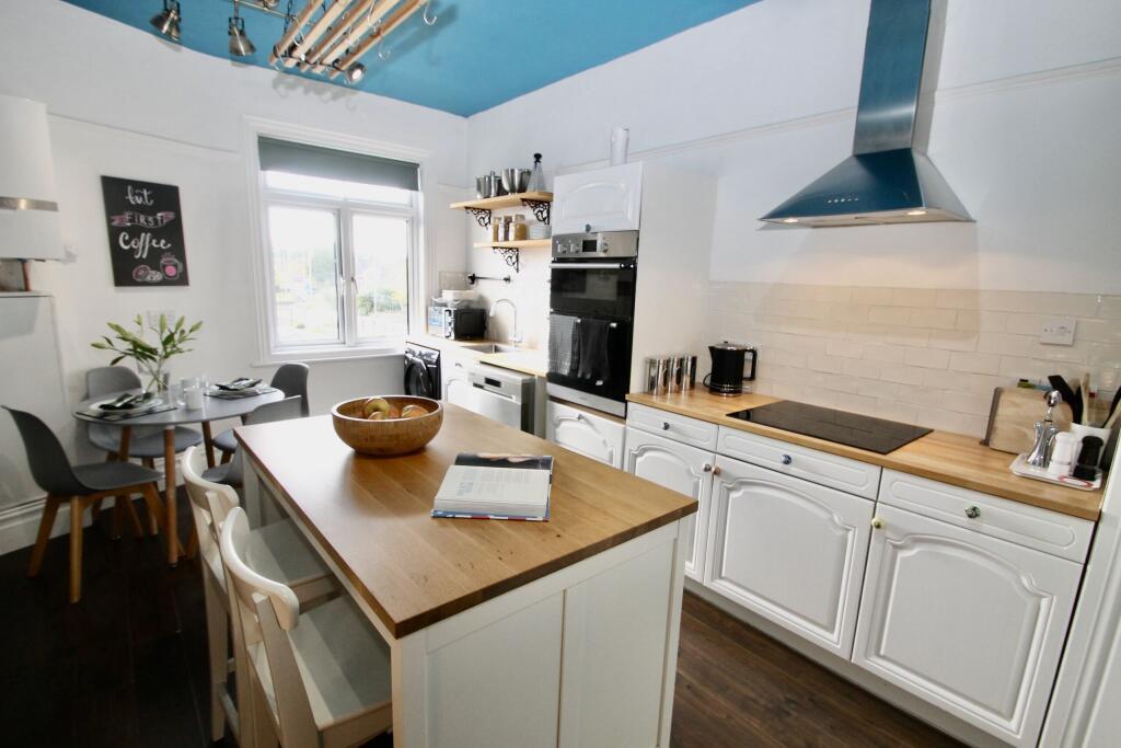 Kitchen with dining area