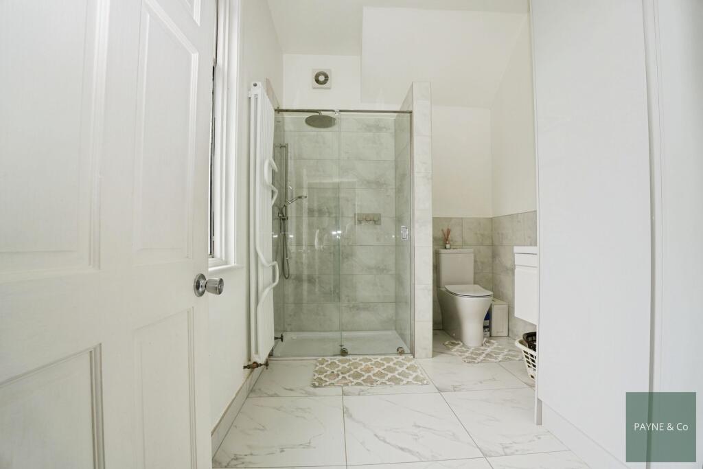 Ground Floor Bathroom/WC