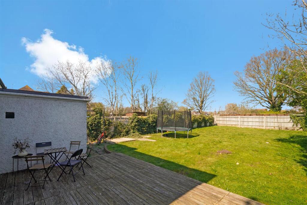 117 Eton Avenue - XiUZAaJMLV0InI1eGaNv.jpg