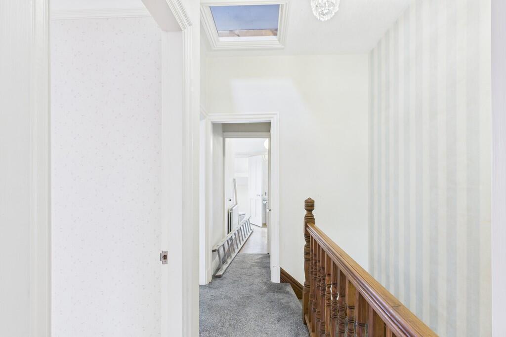 First Floor Landi...