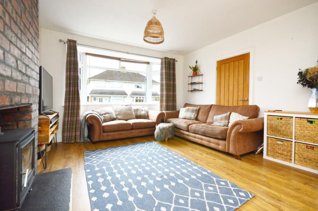Sitting/Dining Room