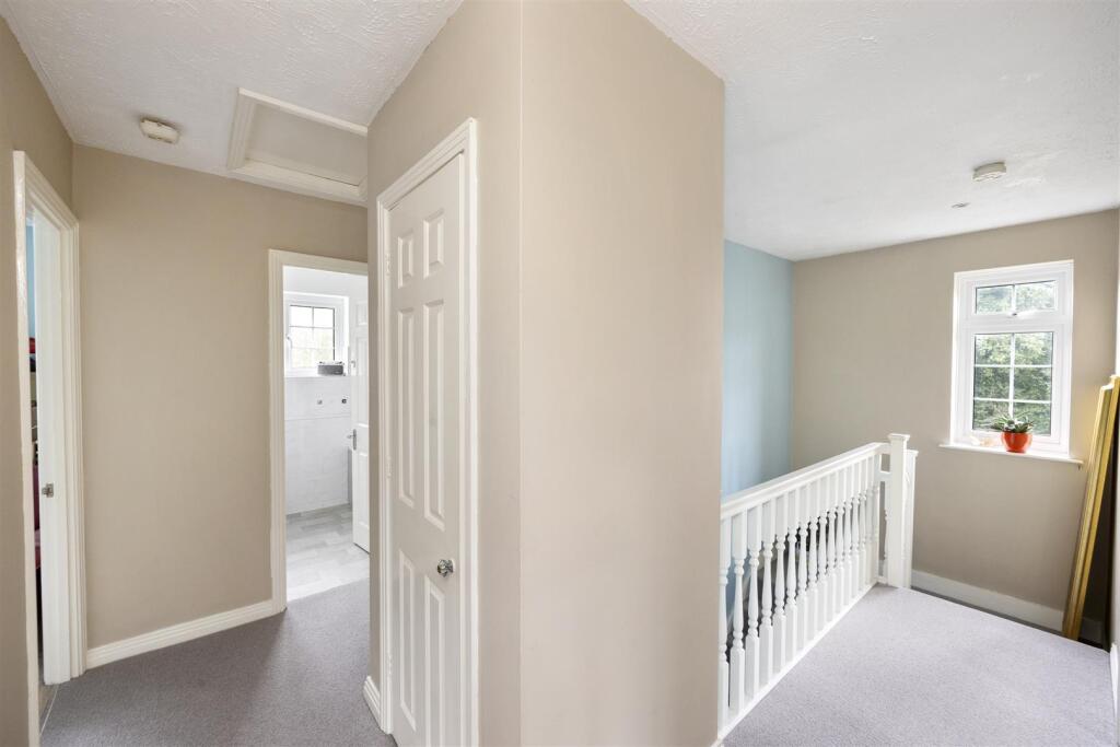 Vicarage Fields, 14-015.JPG