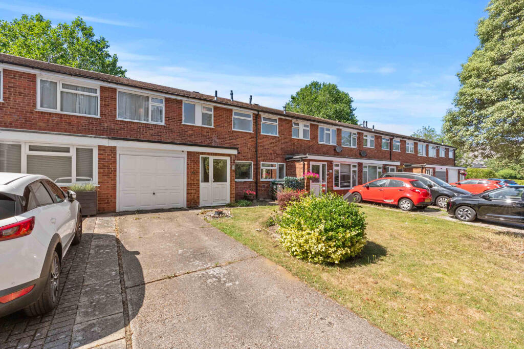 10 Old Kiln Road, HP10 9NR-12.JPG