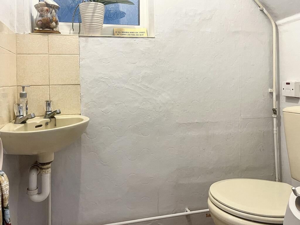 Ground Floor WC