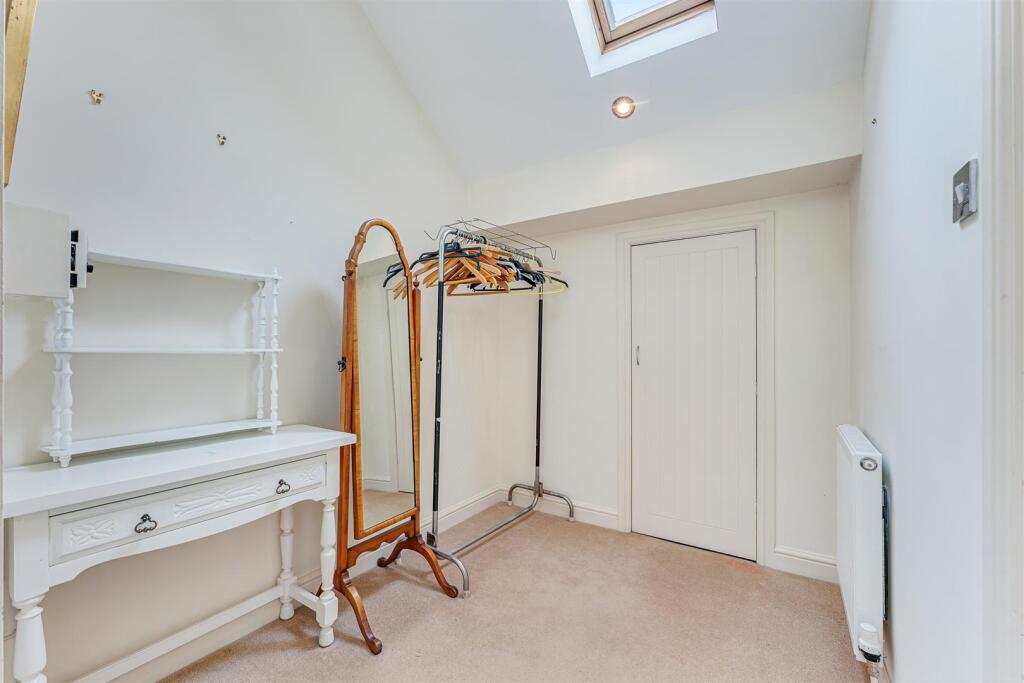 master dressing room