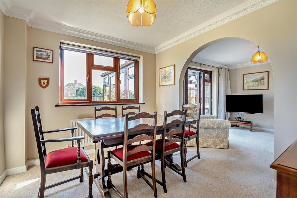8640487-interior15-800.jpg