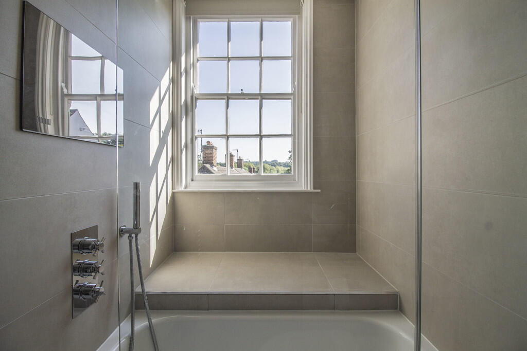 148 Southgate Str...