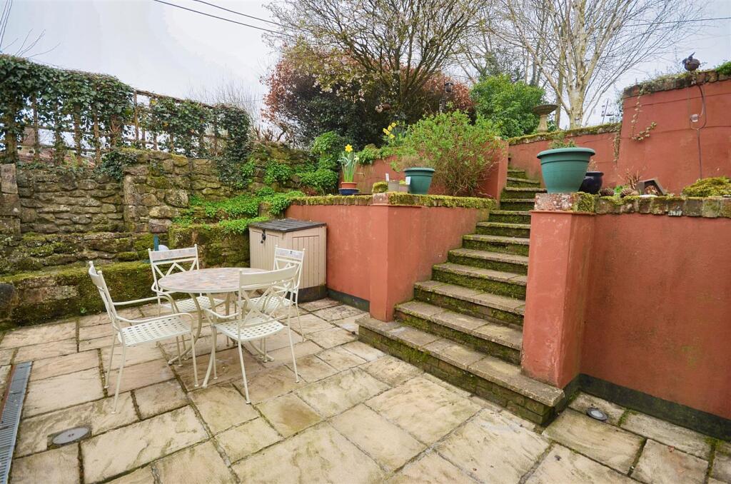 Private Seating Area