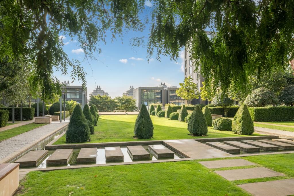 1349918-3-68b9a28...