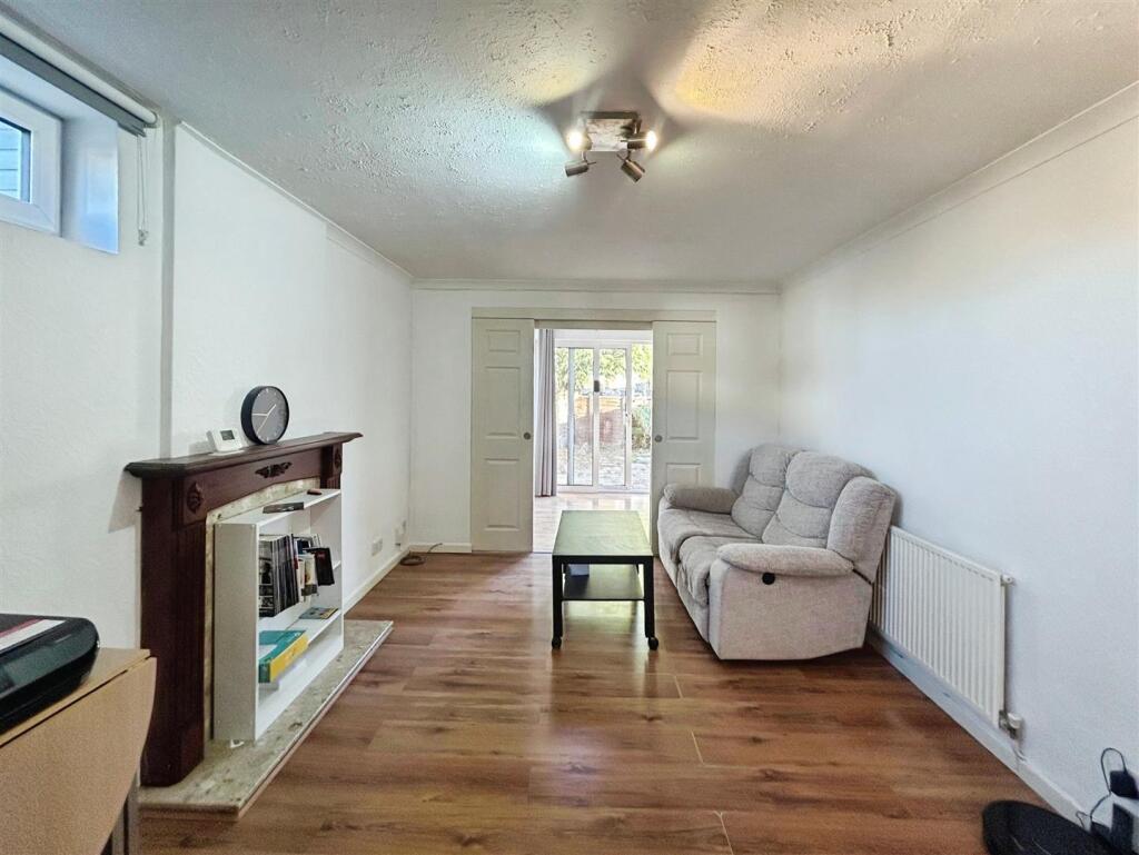 8b46a31d-A-4978-A1A9-B2294ADD878E-1370-0000010FEA9