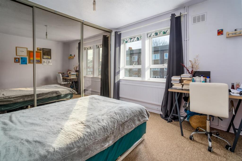 08 For Sale 2 Bedroom Flat N1 www.islingtonpropert