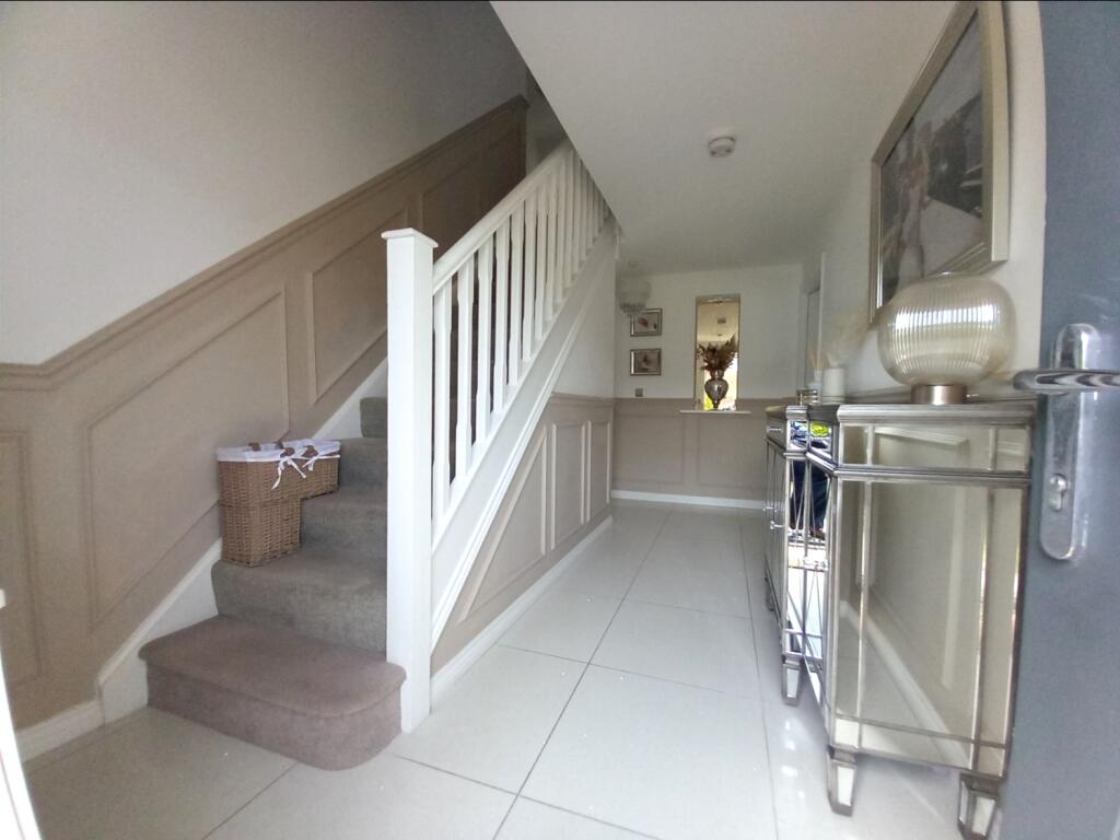 ENTRANCE HALLWAY