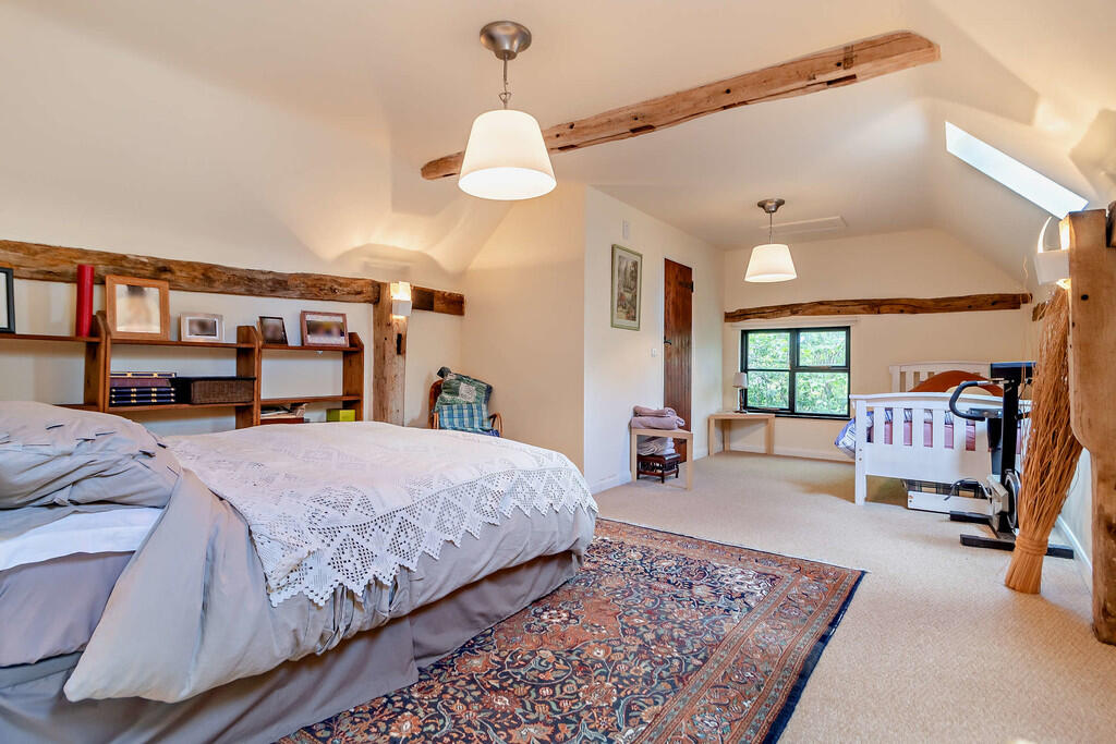 8625073-interior3...
