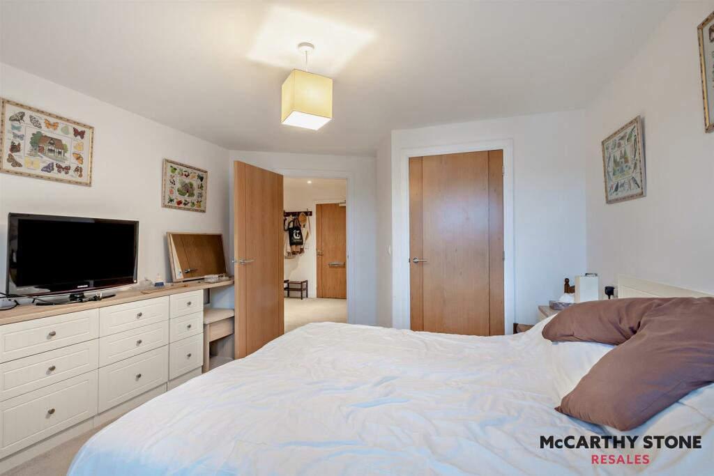 8619563-interior10-800.jpg