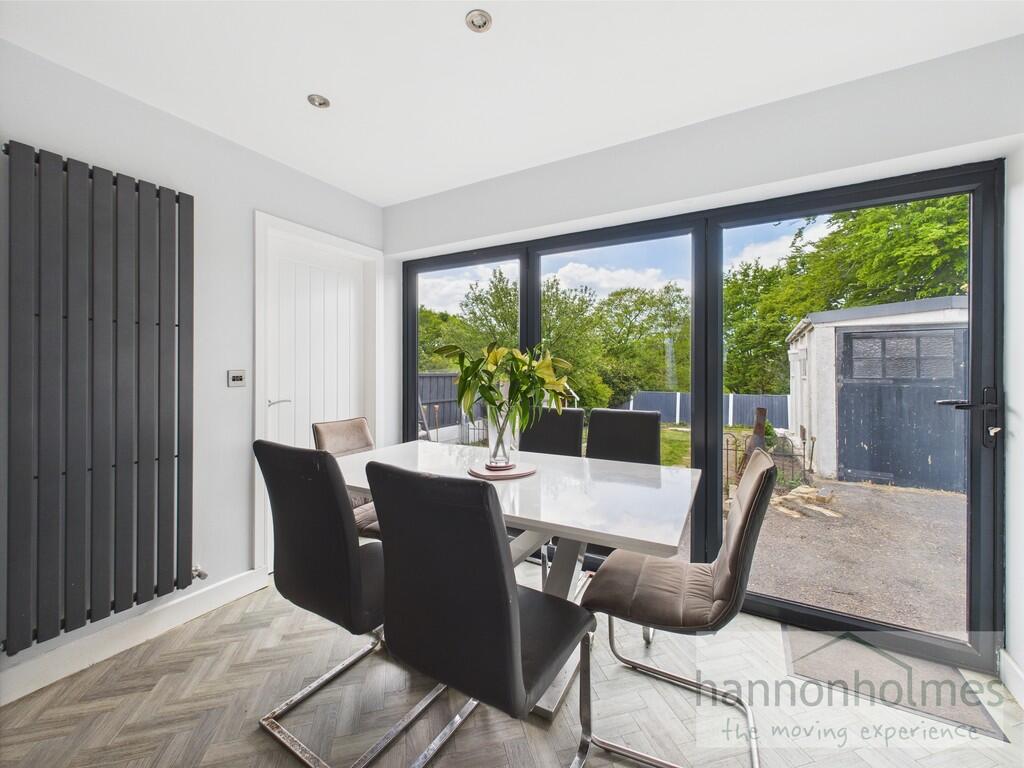 CAM05283G0-PR0048...