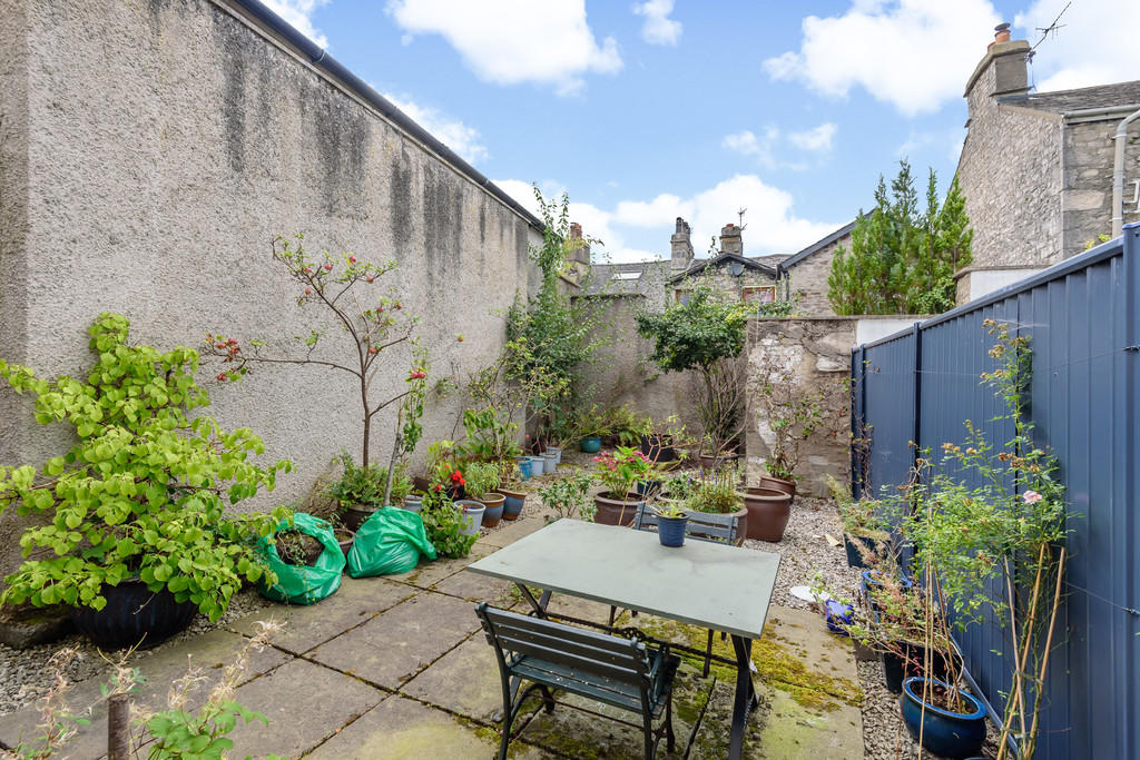 Private courtyard