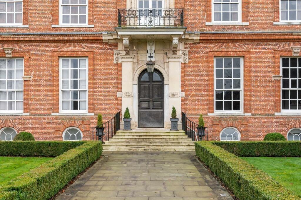 7 The Mansion 41.jpg