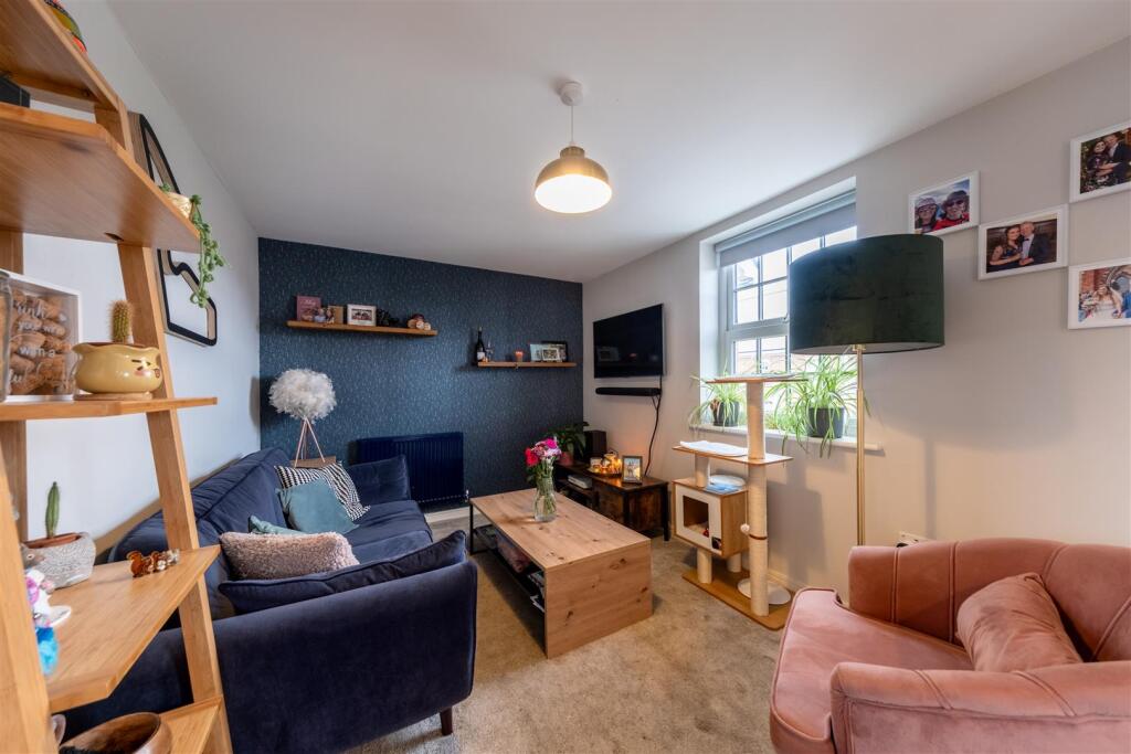 39 Hazelhurst Way-006.jpg