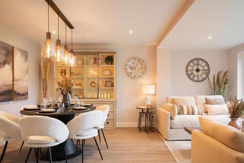 The Redburn | Showroom Dining Room