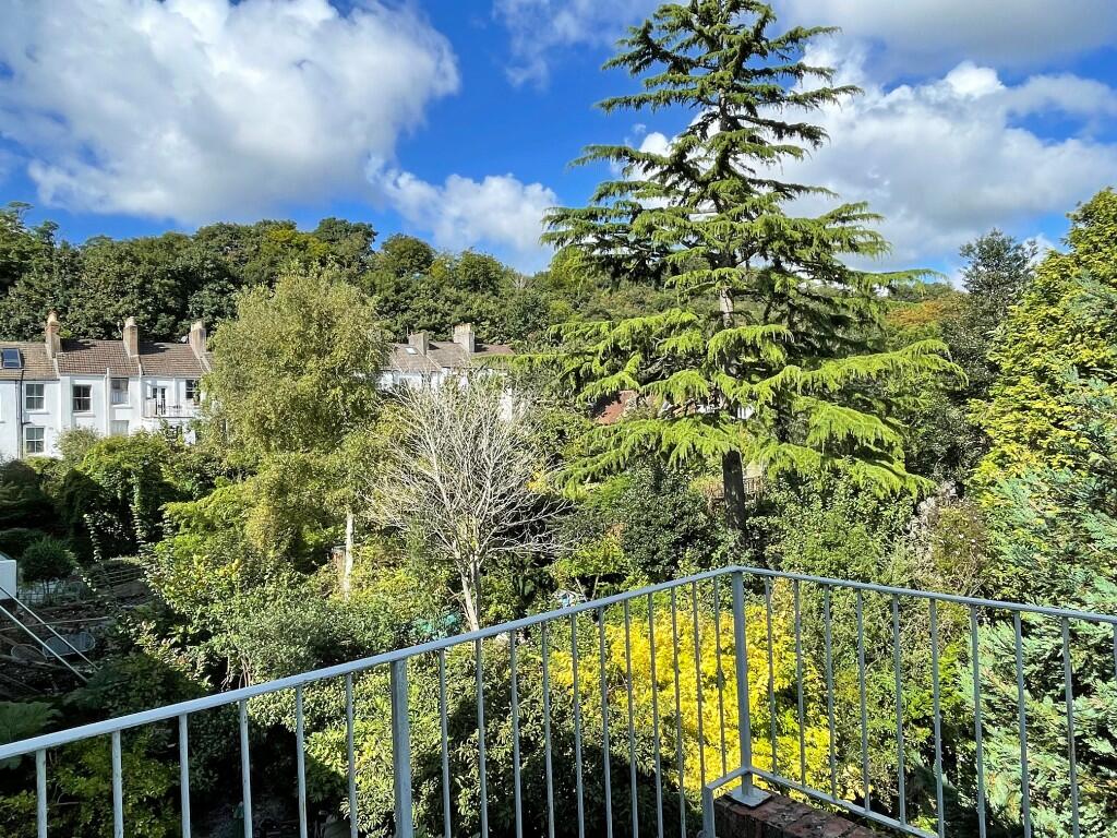 Balcony &amp; View