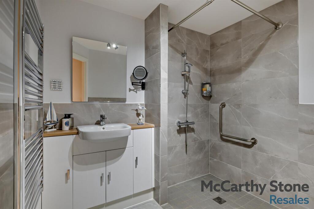 8670529-interior02-800.jpg