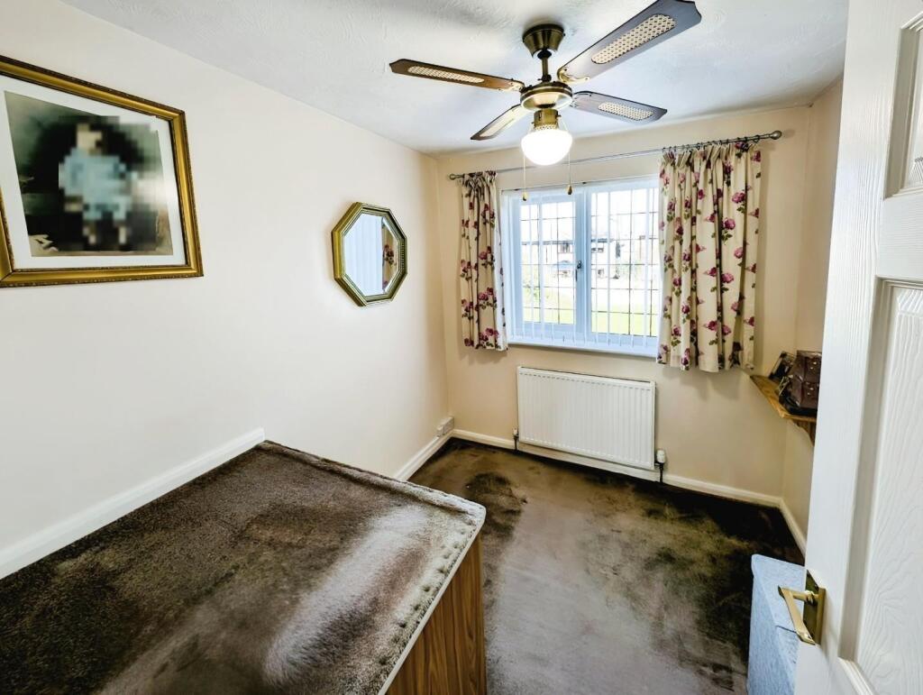 prop box 20 HAMPDEN bed 4.jpg