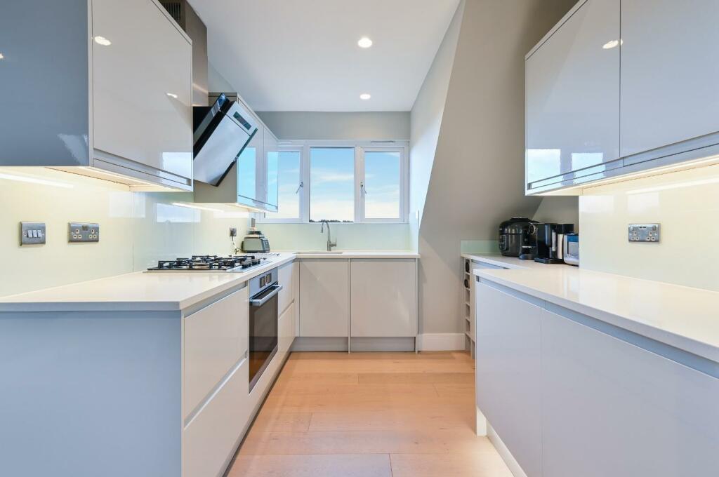 MEADE COURT - 1.jpg