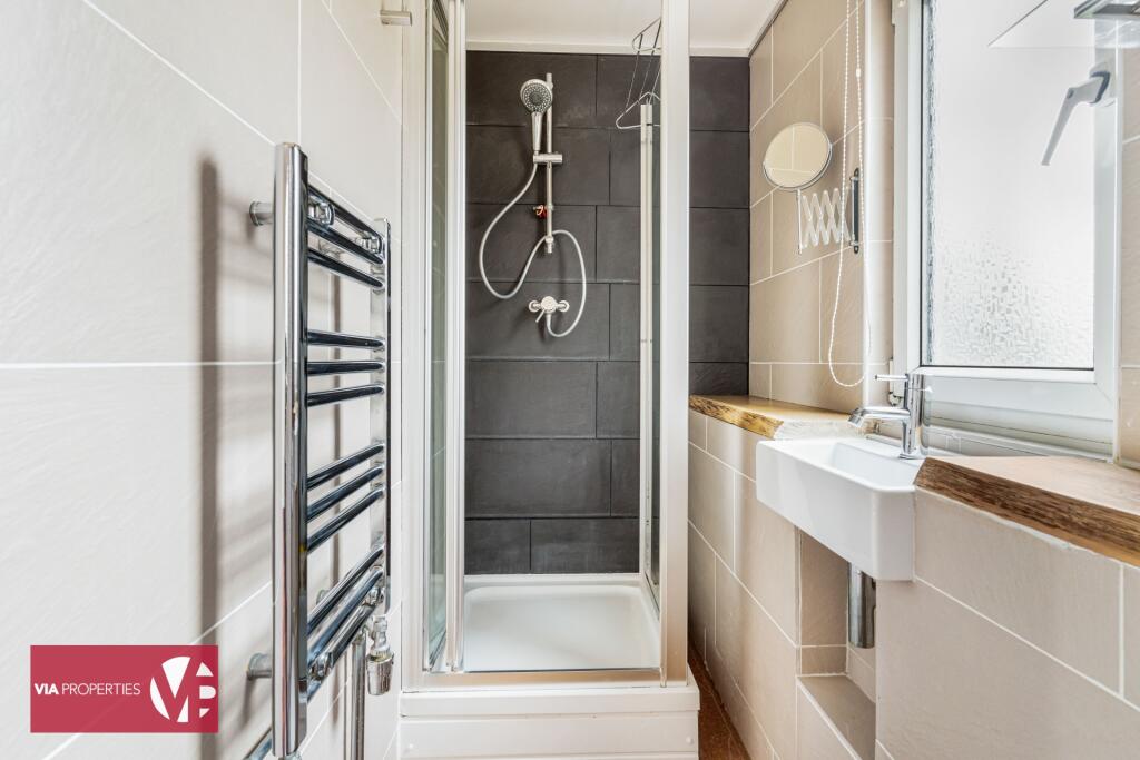 Top floor en suite