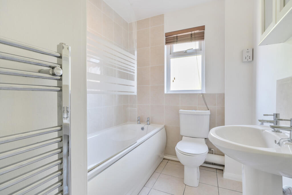 1321504-20-686d3e...