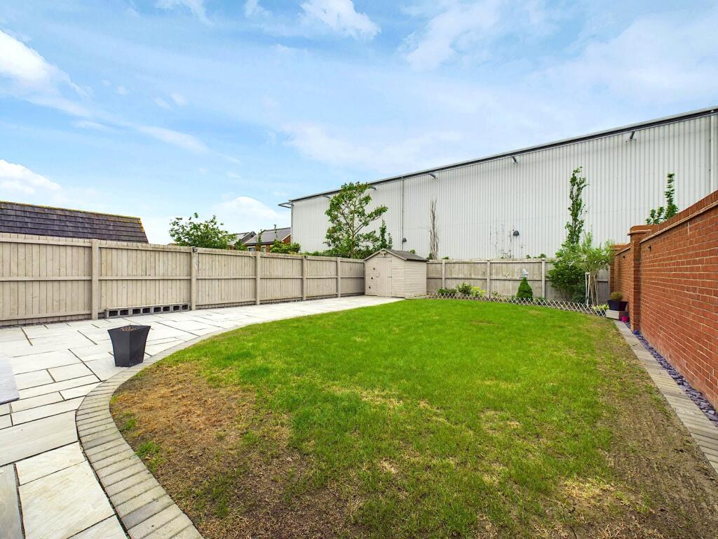 10 Farro Drive - Garden2