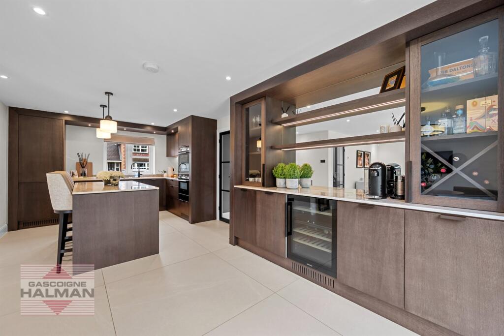 Living/Dining Kitche