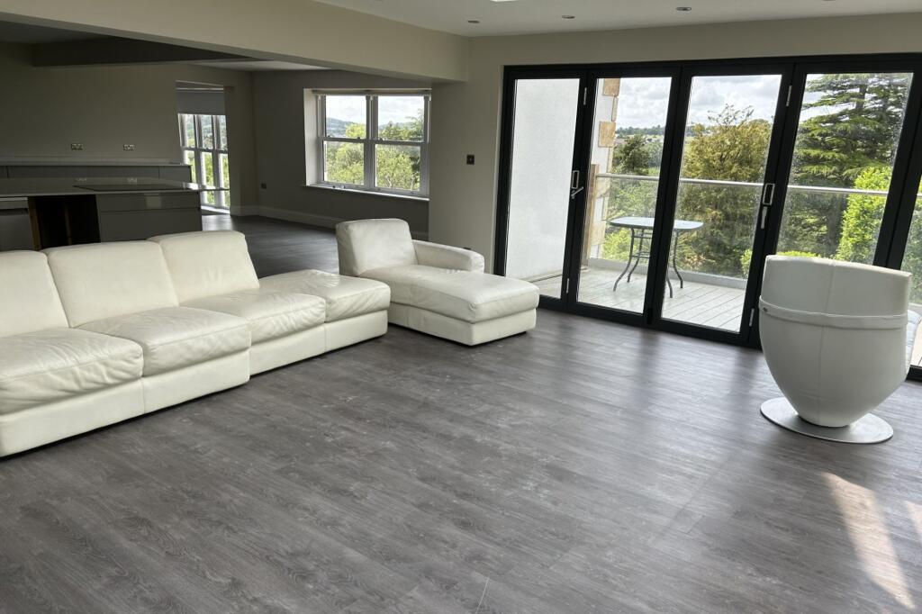 The Beeches, 26 Whalley Road, Wilpshire, Blackburn, BB1 9JT