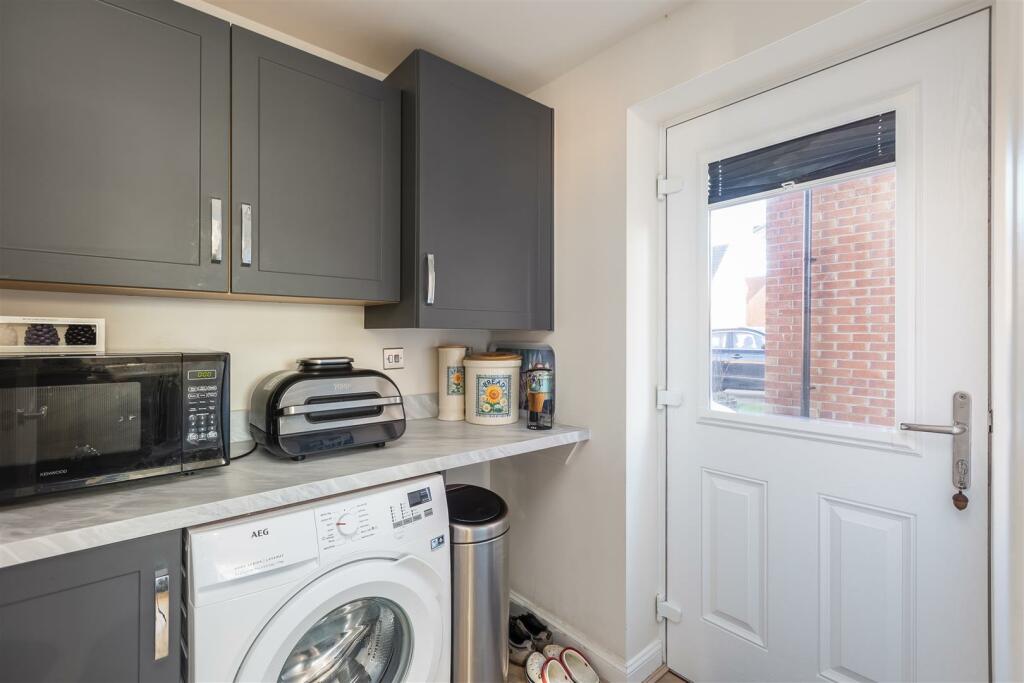 Derwent Road 85 Utility Room.jpg