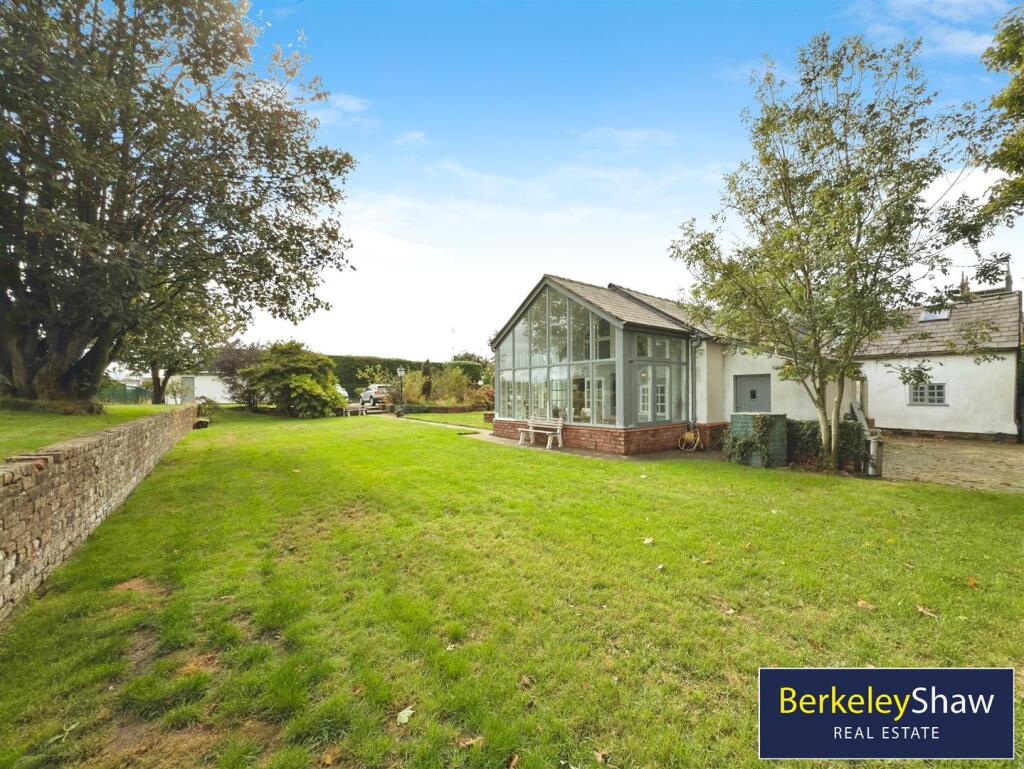 fe34a344-1-409C-BFE4-EFEBCA75AD2B-3263-00000EAF2F7