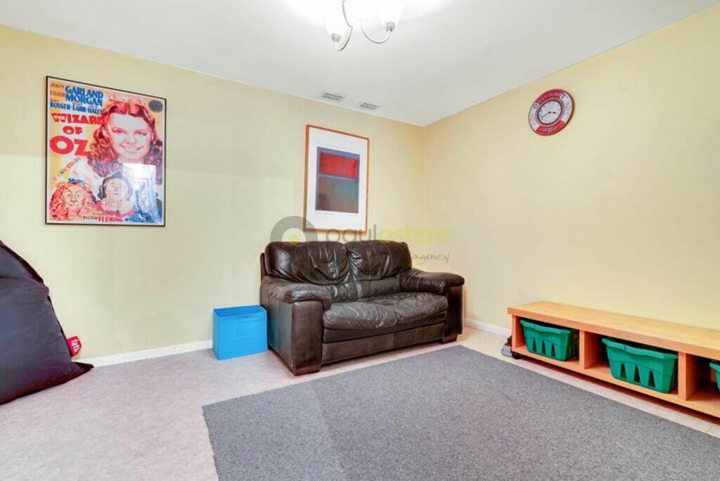 011Paul-O_shea-RENT-CR8-www.steelelondon.co.uk-Pla