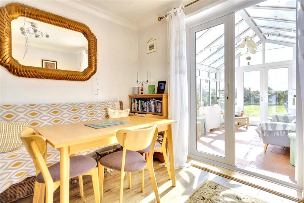 Lounge/Diner