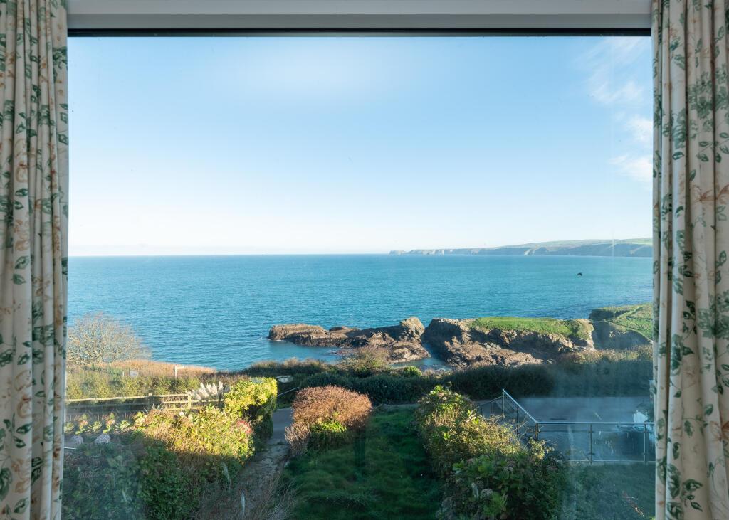 673ca00fd2a21_Garfield-34