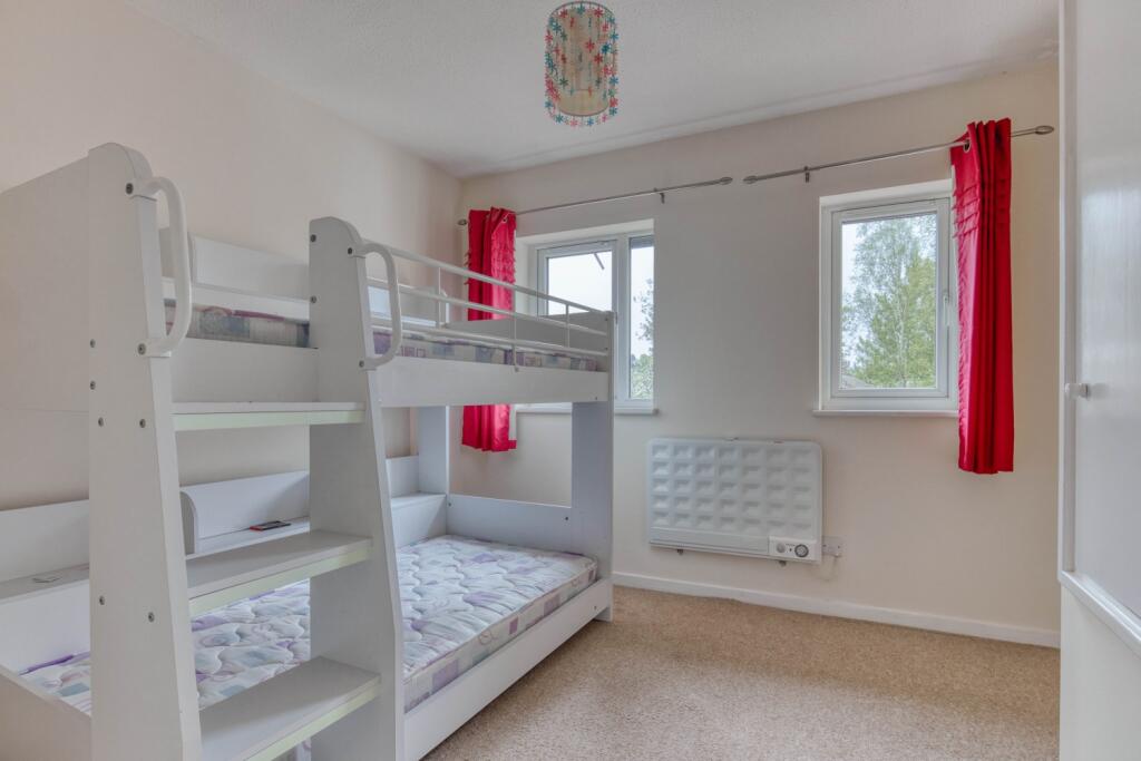 Ewemove Taunton Bradford Close (22)