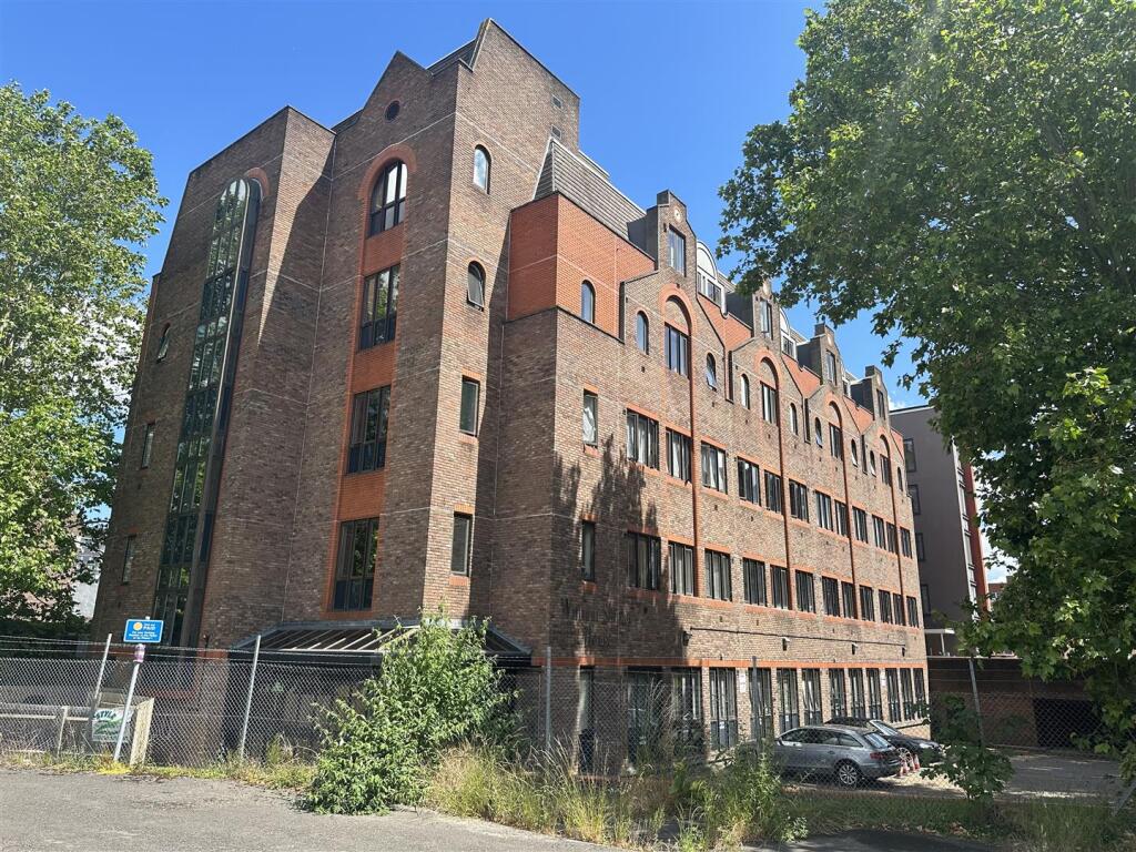 Knightrider Street, Maidstone