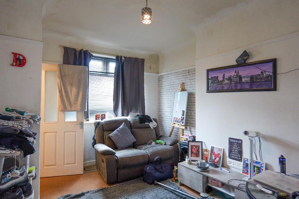 Hinderton Road, Birkenhead, CH41