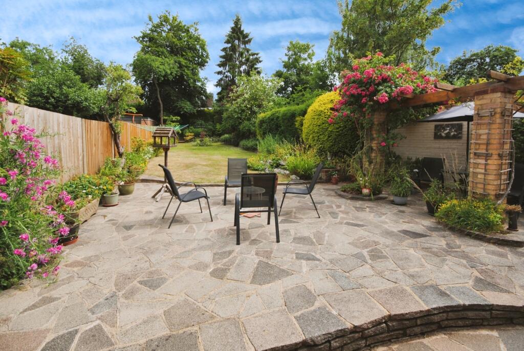 pbox-garden-297869.JPG