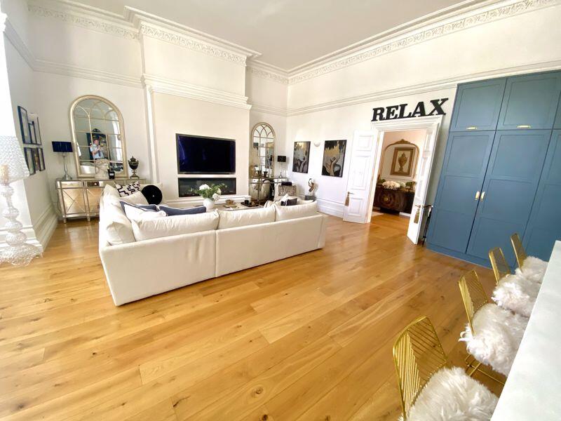Lounge Area
