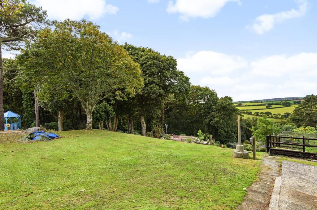 Garden 1.jpg
